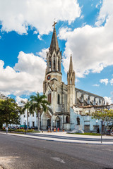 Kuba,Camagüey;  Die Kirche  " Iglesia de Nuestra Carazon der Sagrado "  am Platz Jose Marti.