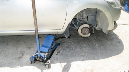 wheel replacement at the service station