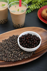 ブラックタピオカ