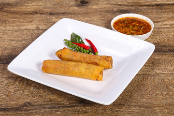 Deep fried spring roll with prawn