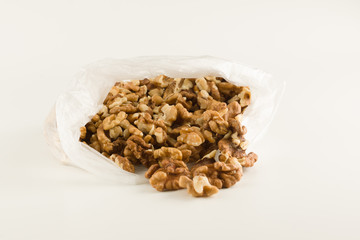 peeled walnuts ready to eat