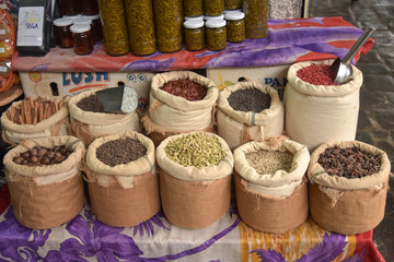 Les &eacute;pices du march&eacute; &agrave; l'&icirc;le Maurice