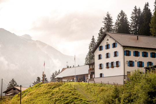 Hiking the Liechtensteiner Panoramaweg (Route 66) // Stage Two: The second day hiking the Panoramaweg through the clouds from Gasthaus S&cedil;cka in Steg to the Gaffadura-H&cedil;tte.