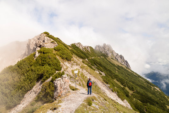 Hiking the Liechtensteiner Panoramaweg (Route 66) // Stage Two: The second day hiking the Panoramaweg through the clouds from Gasthaus S&cedil;cka in Steg to the Gaffadura-H&cedil;tte.