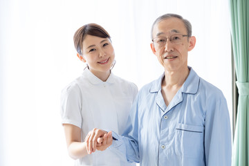 高齢者　介護イメージ