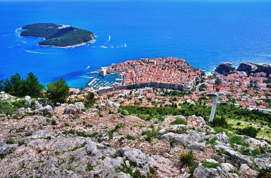 스르지산에서 바라본 두브로브니크의 풍경(View of Dubrovnik old town from Mount Srd, Croatia)