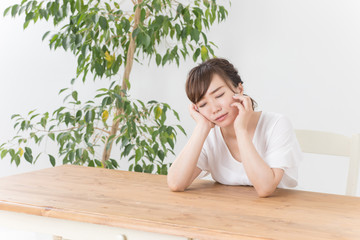 憂鬱な女性
