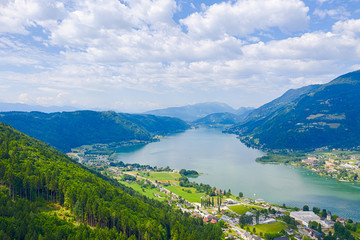 Naklejka na ściany i meble Ossiacher See in Kärnten. Scenic summertime panorama of Lake Ossiach.