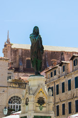 Fototapeta na wymiar statue of neptune in florence italy