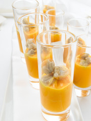 CHUPITO DE CALABAZA Y BERBERECHOS