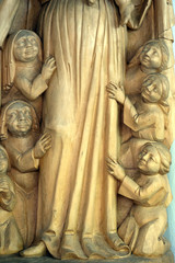 Protective mantle Madonna staue by Horst Schmidt, Erscheinung des Herrn church in Munchen Blumenau, Germany