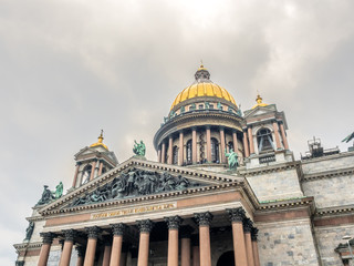 Fototapeta na wymiar Architecture builidng of St. Isaac's Cathedral, Russia