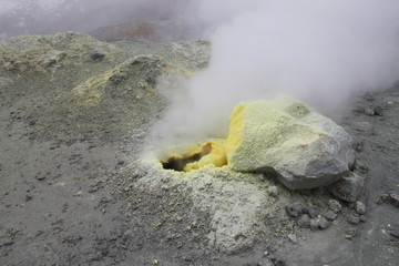 Kamchatka, Fumaroles on Mutnovsky volcano - September 23, 2019