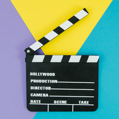 Obraz premium Flat lay of clapperboard for cinema concept