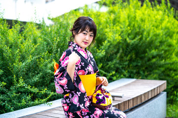 浴衣の女性