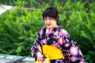 浴衣の女性
