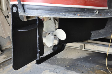 Narrowboat Rudder Blacking
