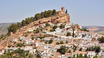Fototapeta na wymiar Vista del pueblo de Montefrío desde un mirador, Granada (España)