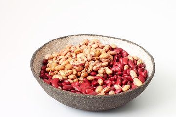 Dry kidney beans and pinto