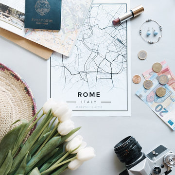 making plans for a weekend in Rome