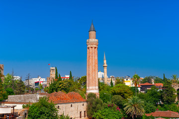 Fototapeta na wymiar antalya, minarette, türkei