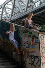 Obraz na płótnie Canvas Mans with a package on their heads