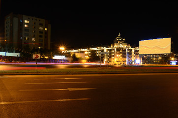 Fototapeta na wymiar Neftchilar Avenue evening.Baku,Azerbaijan