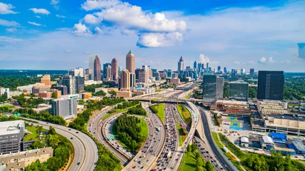 Deurstickers Atlanta, Georgia, Verenigde Staten Downtown Skyline Antenne © Kevin Ruck