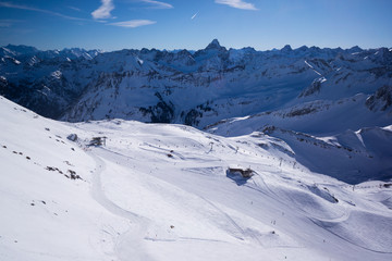 Fototapeta na wymiar oberstdorf mountain top in winter beautiful day