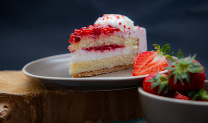 Strawberrie Cake