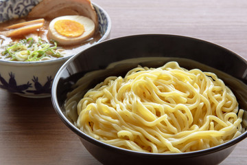 つけ麺のたまごとチャーシューとメンマ付き