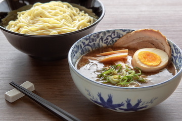 つけ麺のたまごとチャーシューとメンマ付き