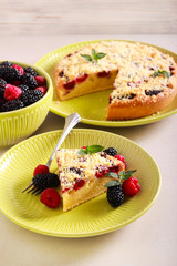 Blackberry and raspberry cake