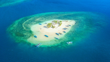 Turquoise water in Gili Kedis island