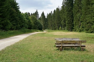 Rastplatz im Tal