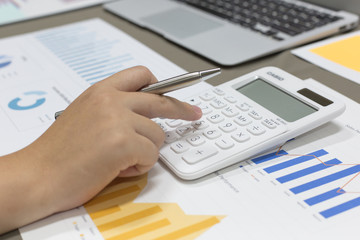 The accountant has checked the financial accounts of new investors who come to try to play business...