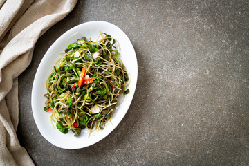 Fried Sunflower Sprout with Oyster Sauce