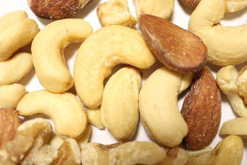 ミックスナッツ