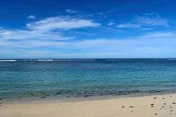 Fototapeta na wymiar サモア　アピア　ウポル島ビーチ