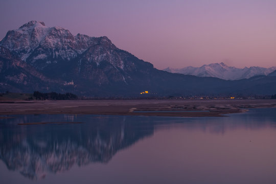 F&uuml;ssen