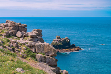 Fototapeta na wymiar Mer et rochers Paysage Royaumes-Unis