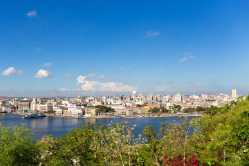 Fototapeta na wymiar Panoramic views of Havana Cuba