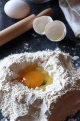 Egg with flour, Preparaiton of the dough