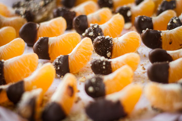 Fototapeta na wymiar Chocolate dipped oranges