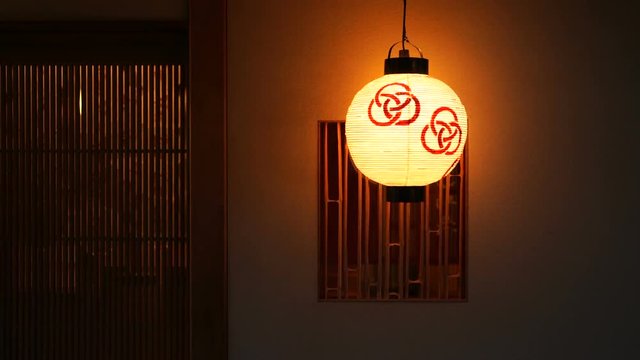 京都　町並みイメージ　夜景　祇園　提灯