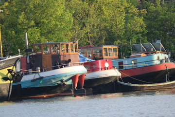 Fototapeta na wymiar Boats in Amsterdam