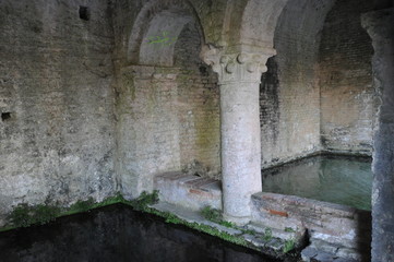 Brunnen in San Gimignano in der Toskana