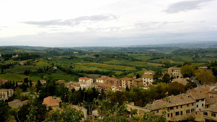 Fototapeta na wymiar view of tuscan city