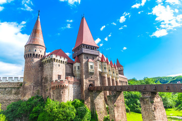 Fototapeta na wymiar Beautiful Corvinesti Castle , Romania