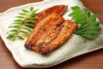 鰻の蒲焼き